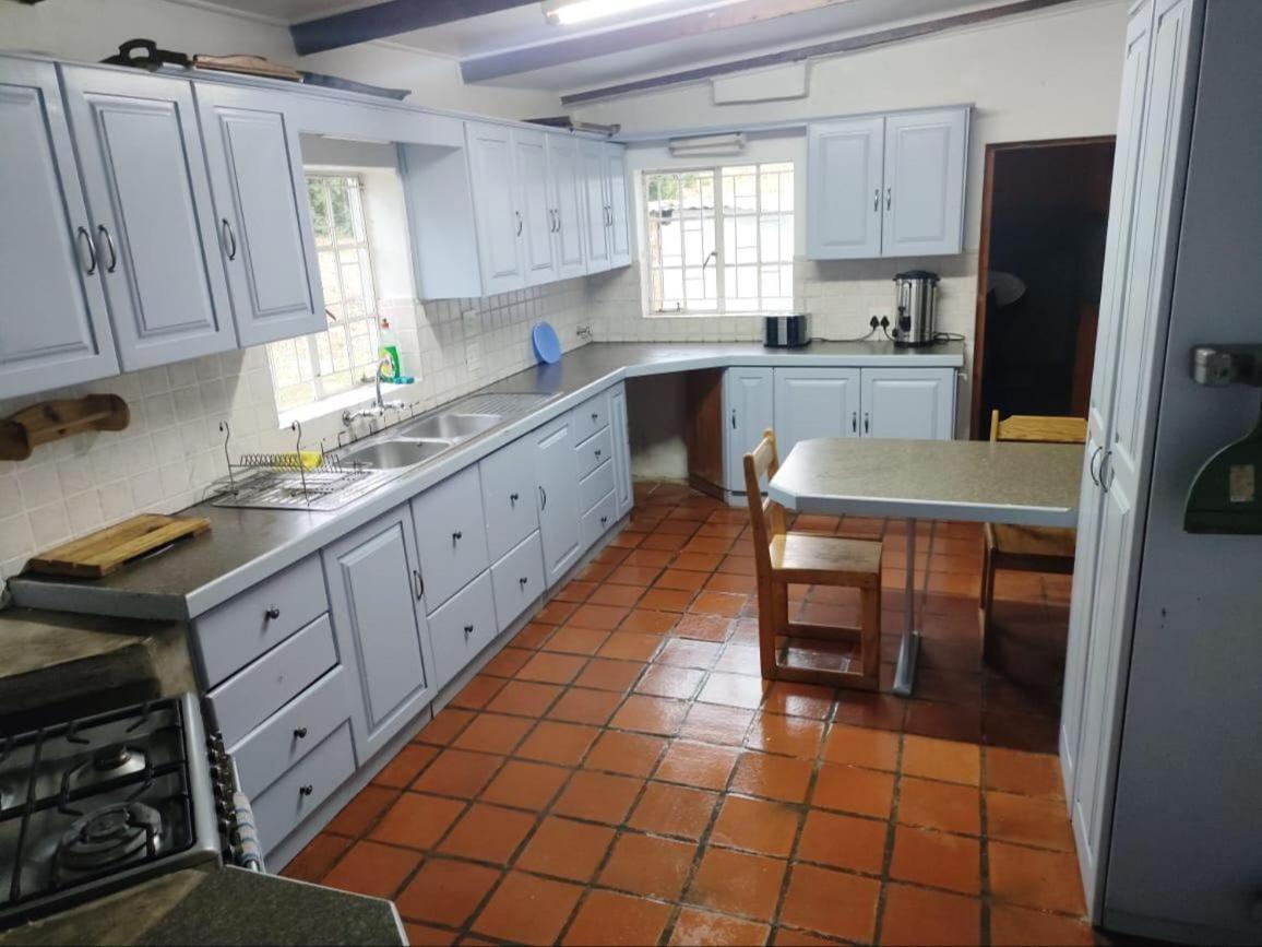 Blue Mountain Farm Lodge, Cabins & Cottages Swellendam Quarto foto